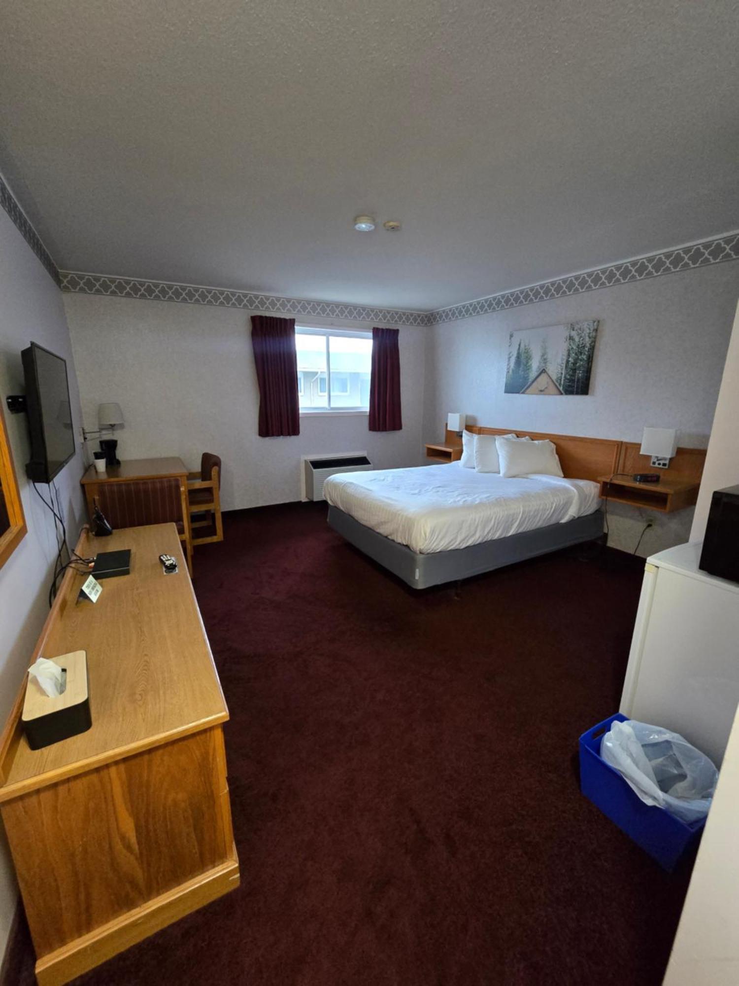 Travelodge By Wyndham Порт-Элджин Экстерьер фото
