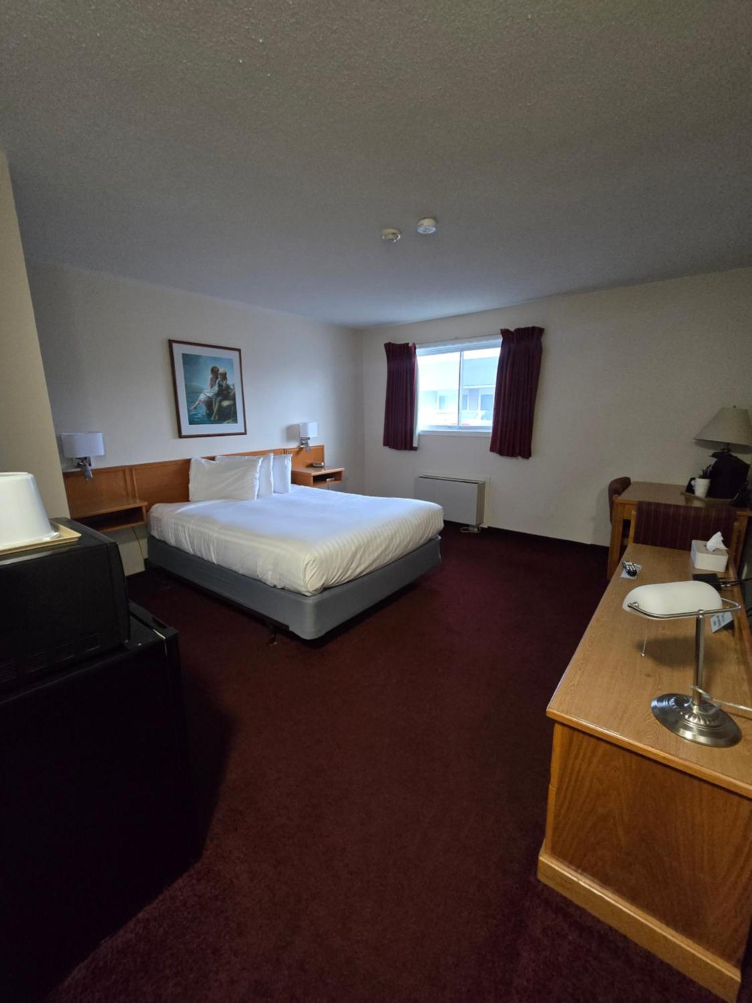 Travelodge By Wyndham Порт-Элджин Экстерьер фото