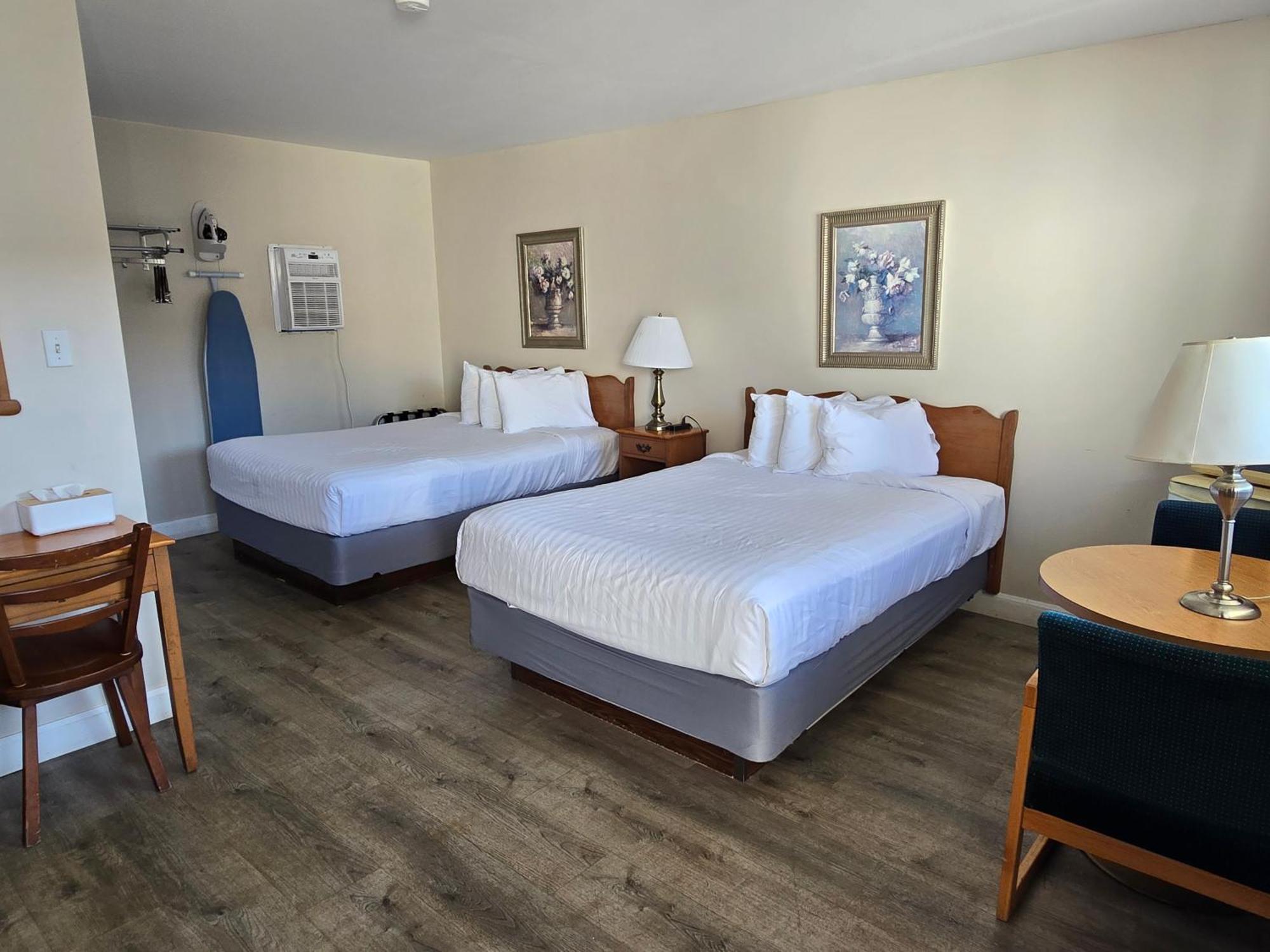 Travelodge By Wyndham Порт-Элджин Экстерьер фото